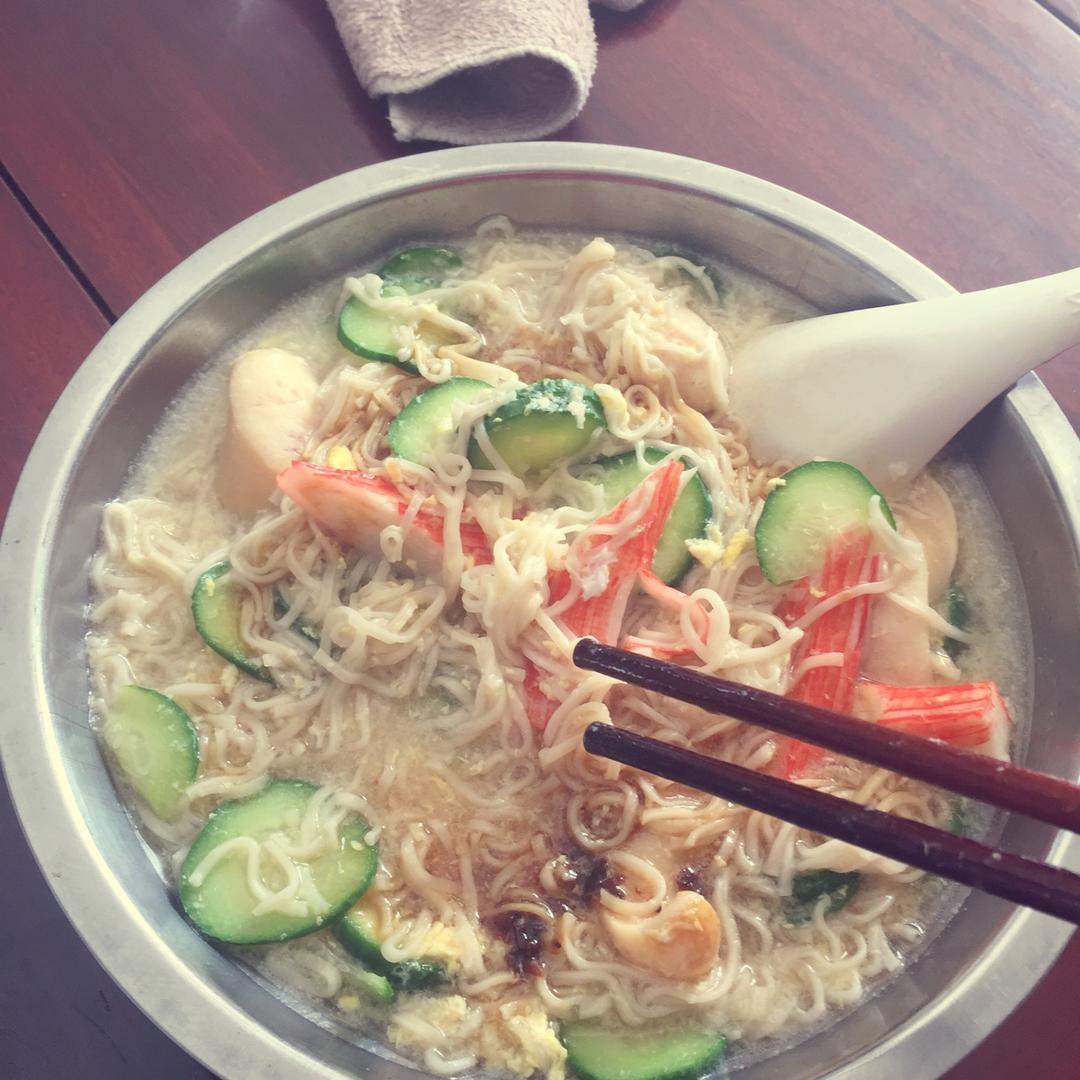 满足食欲的深夜秘密 森系浓香泡面