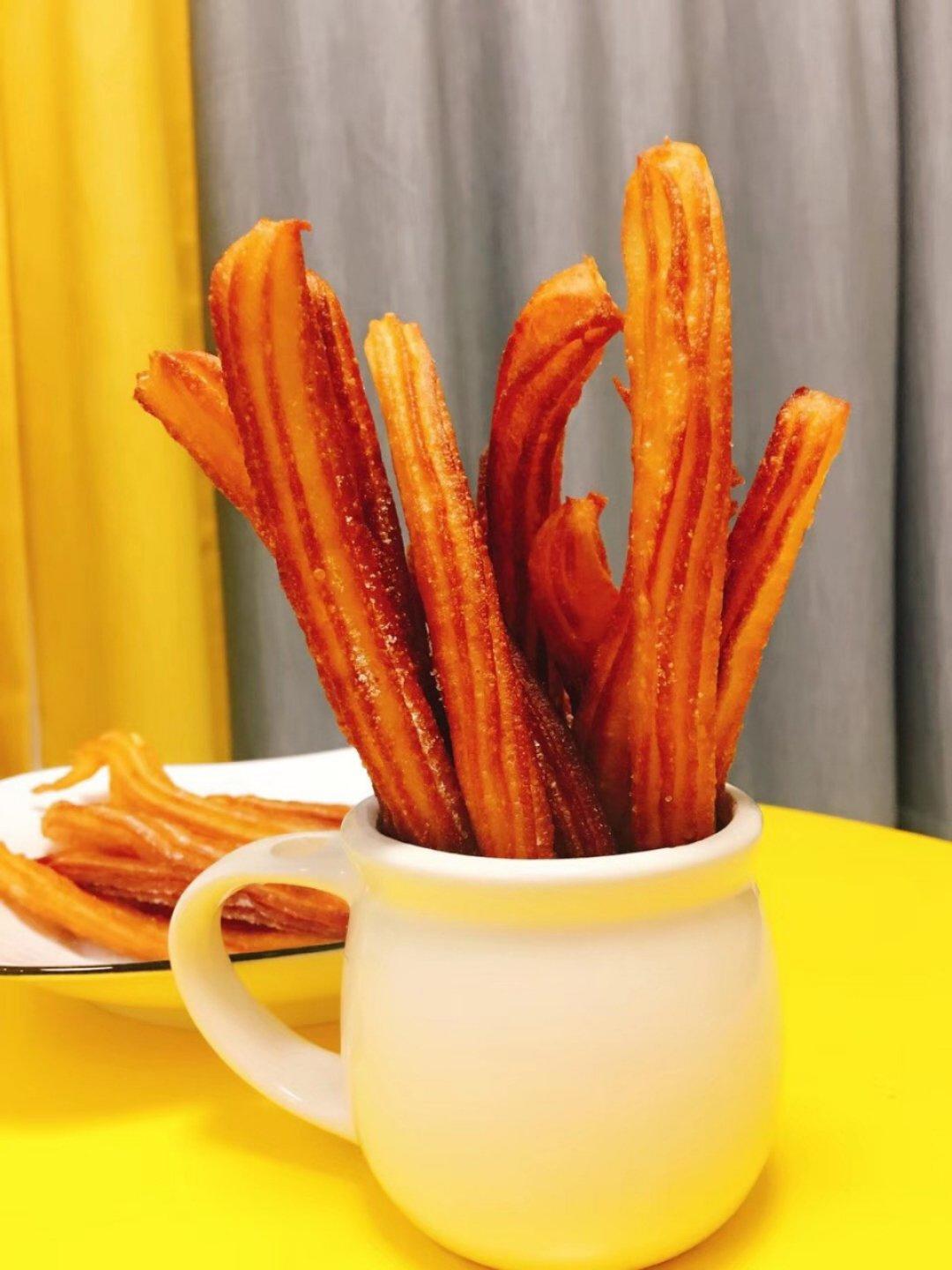 吉拿棒Churros~（垃圾食品……越垃圾越好吃！）