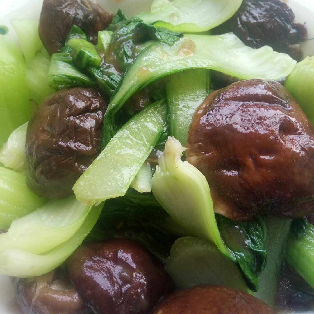 浇汁香菇油菜