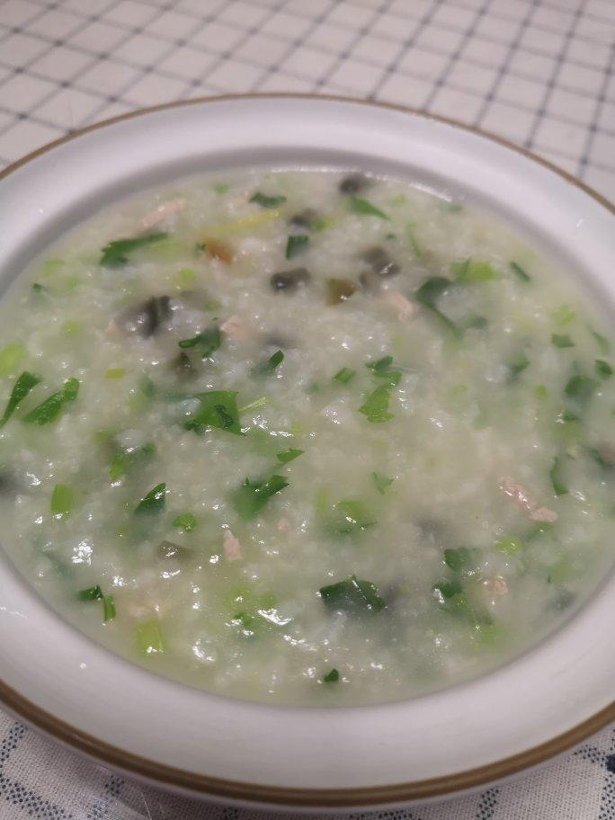 皮蛋瘦肉粥