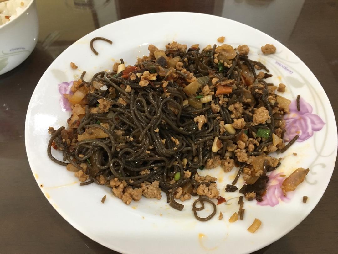 肉末炒粉丝