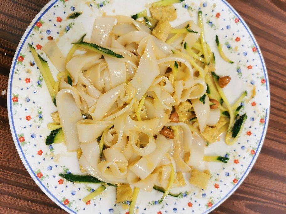 凉皮-家庭自制（告诉你自己做更劲道的秘诀）