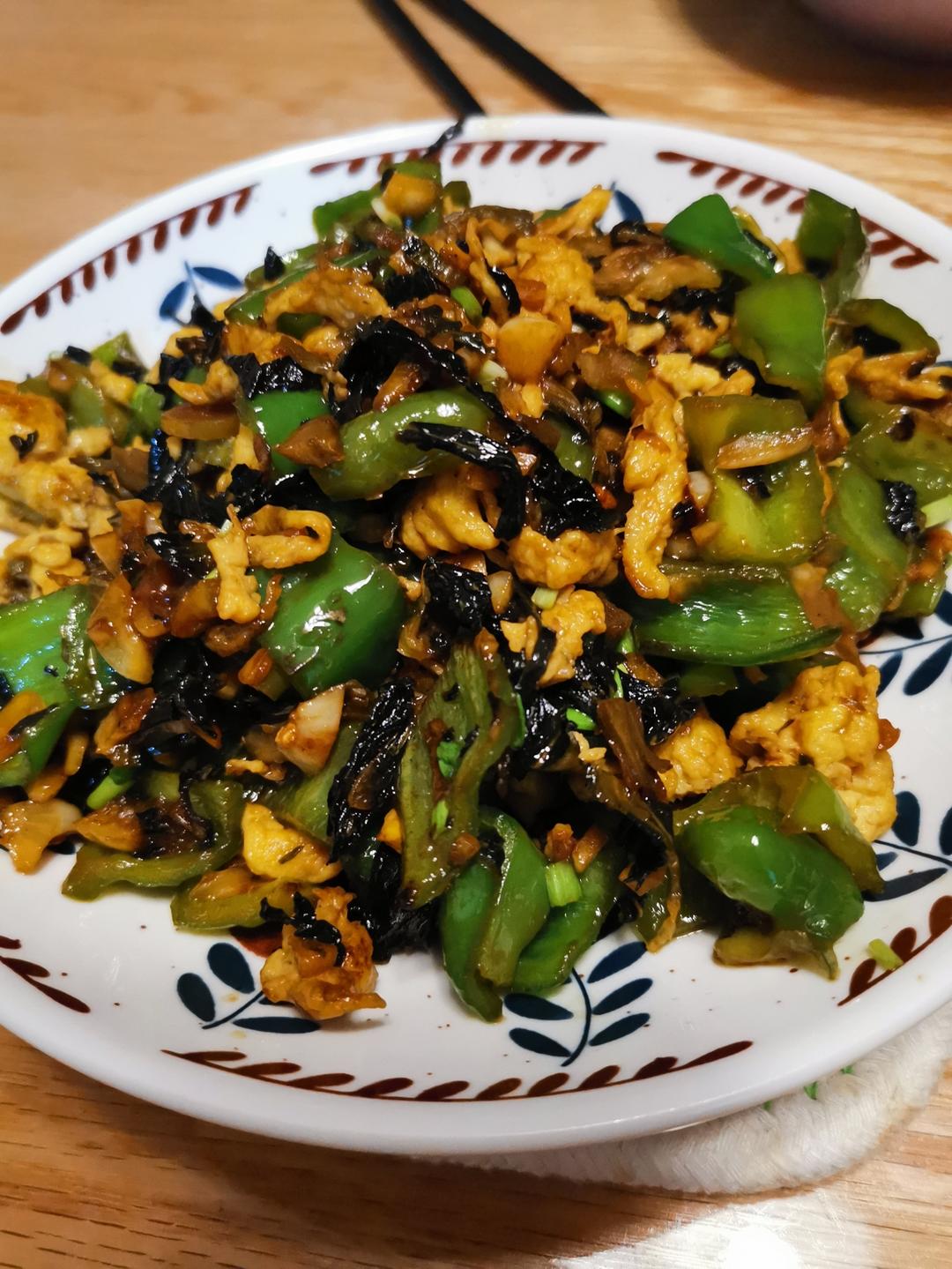 鸡蛋炒外婆菜(下饭菜)