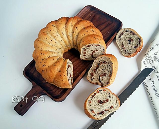 黑芝麻蜜红豆面包（懒人福音）的做法