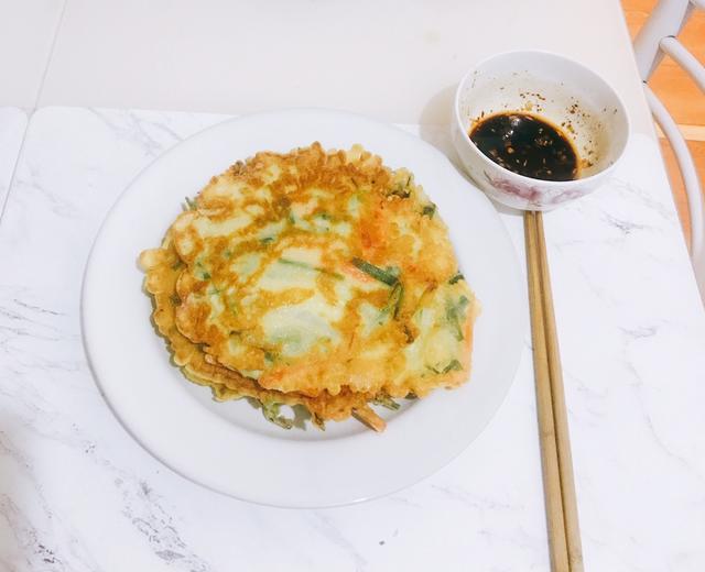 超级简单的韩式韭菜饼的做法