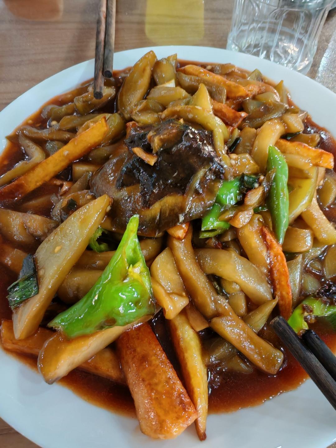 地三鲜（茄子，土豆，青椒）