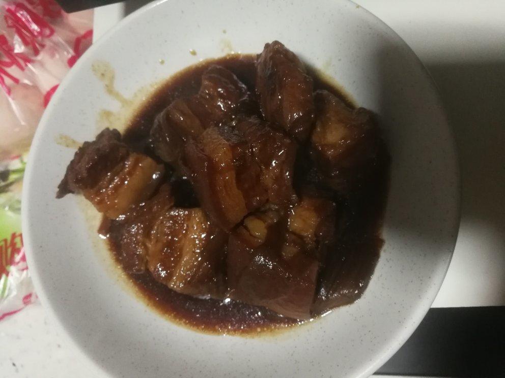 如何炖出不腻的东坡肉--酒店做法及家庭做法
