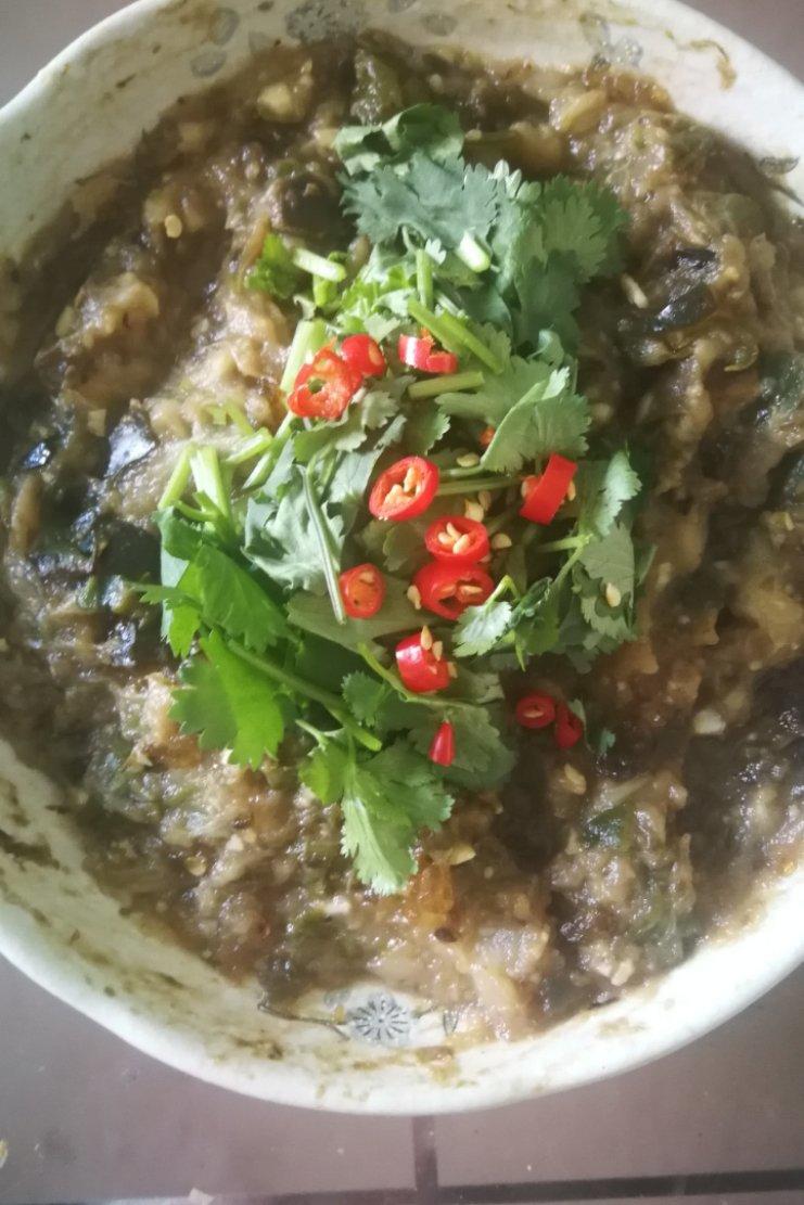 辣椒皮蛋擂茄子