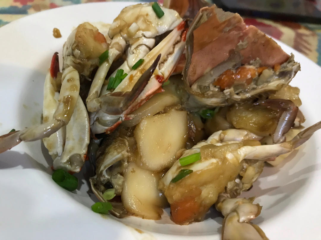 梭子蟹炒年糕～标准的江浙菜