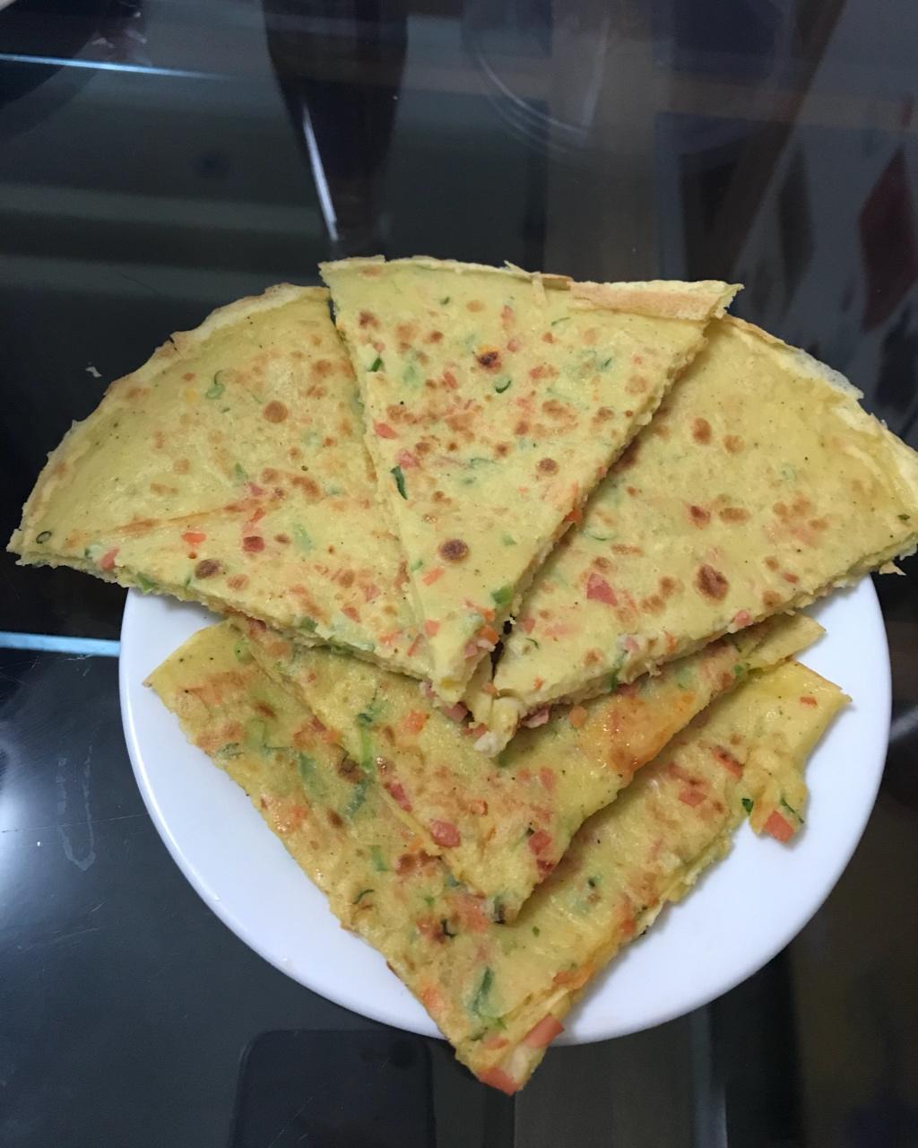 火腿肠葱花鸡蛋饼