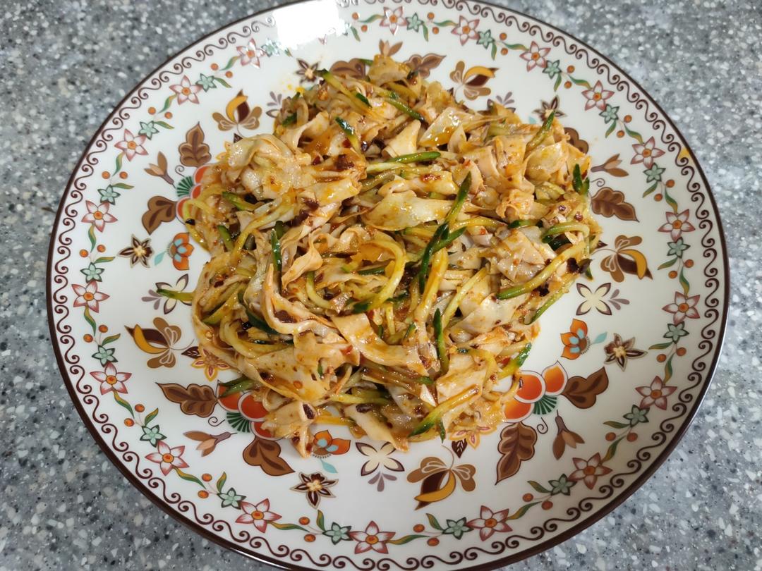 凉拌豆皮的做法