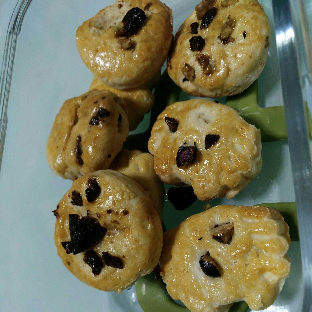 【视频】3分钟 奶油司康Scone(可能是世界上最快手的司康) 消耗淡奶油～