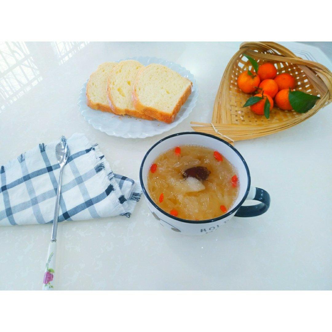 豆沙吐司面包