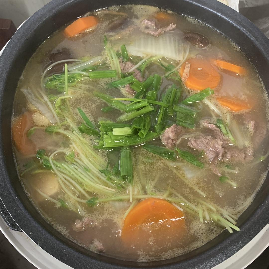 白菜豆腐牛肉煲