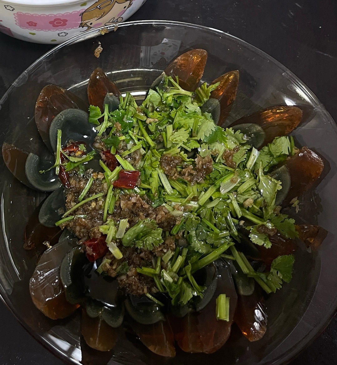 凉拌皮蛋