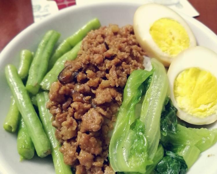 台式卤肉饭