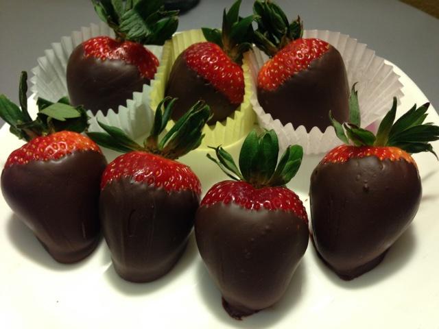 chocolate covered strawberries 中文名儿叫草莓伯爵？