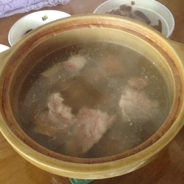 清炖排骨汤
