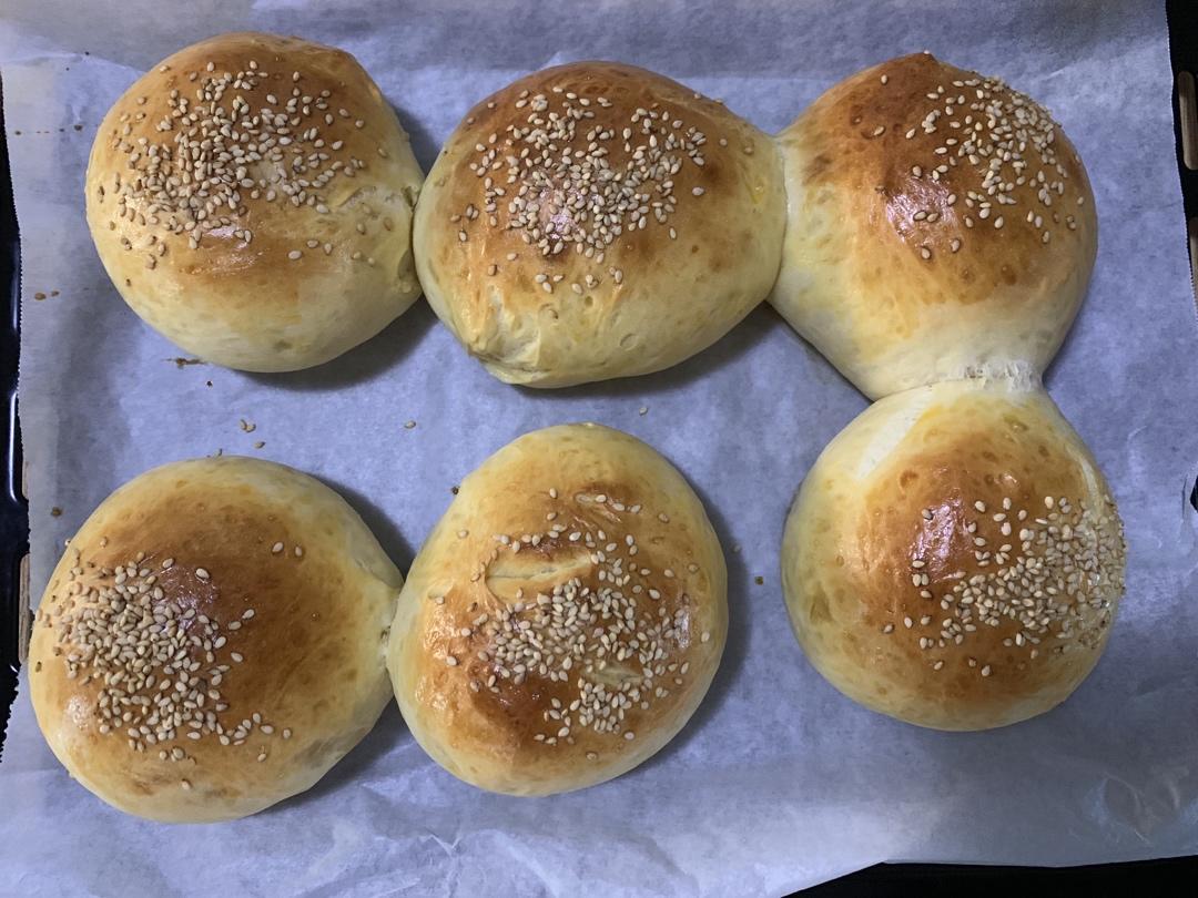 自制鸡肉汉堡包——肉饼和汉堡胚的制作