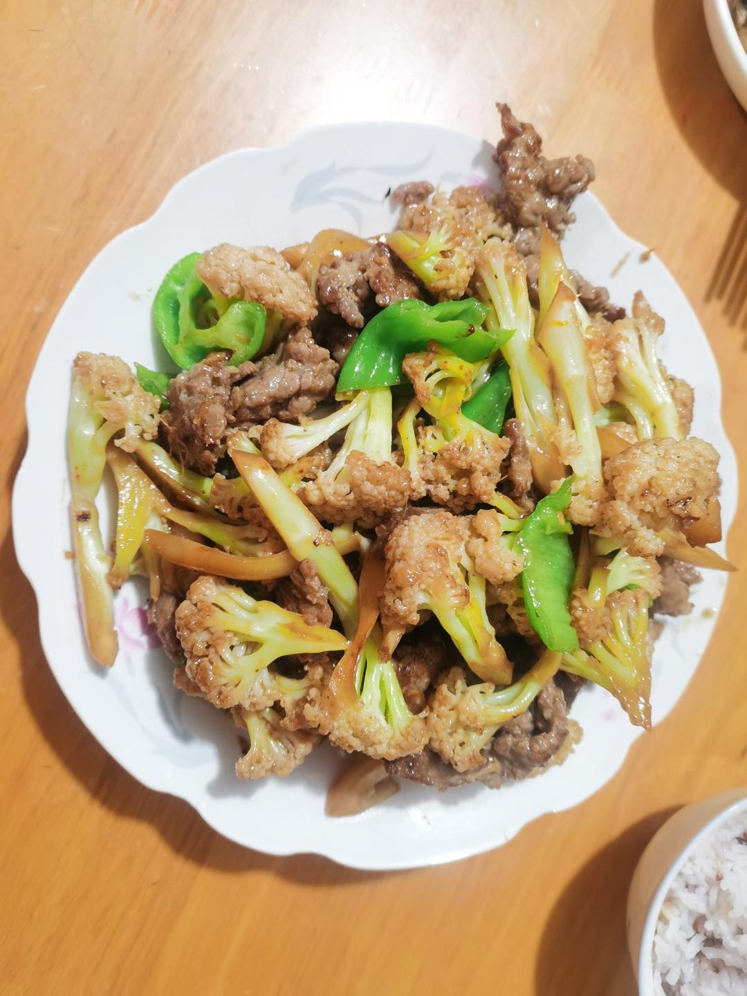 干锅菜花，香脆软嫩一锅搞定