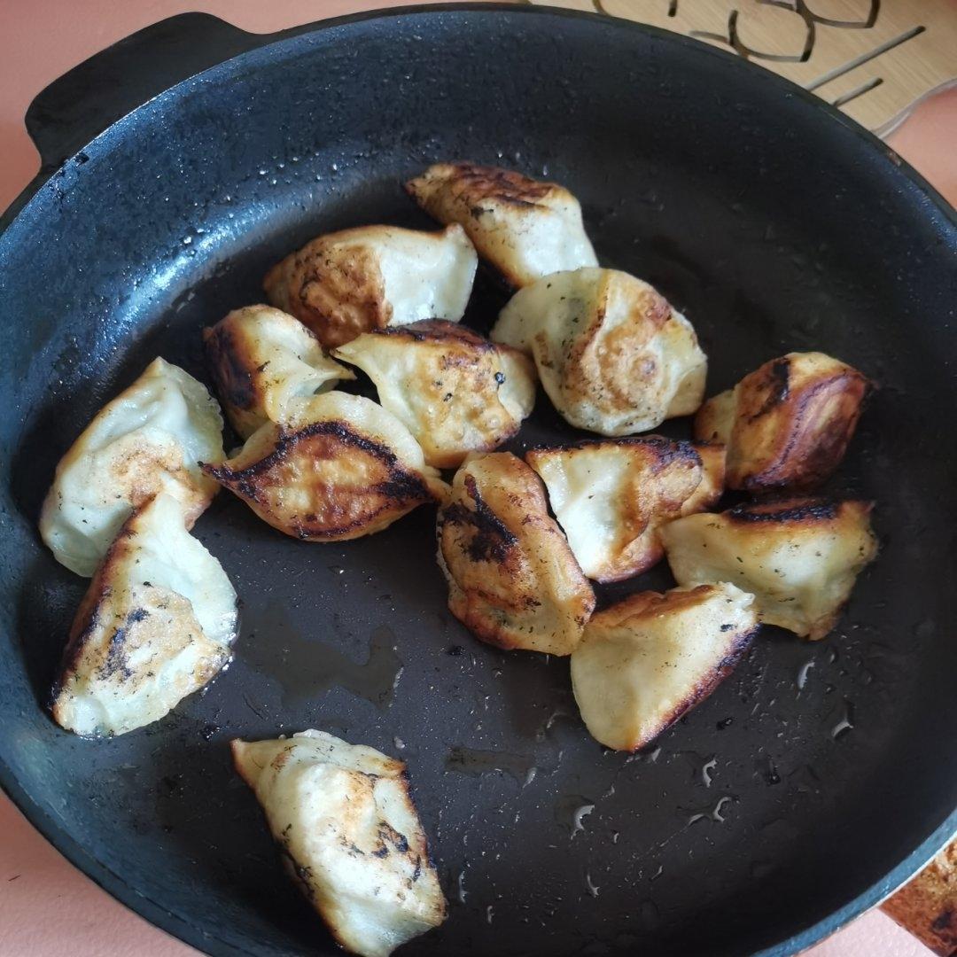 煎饺（速冻饺子）