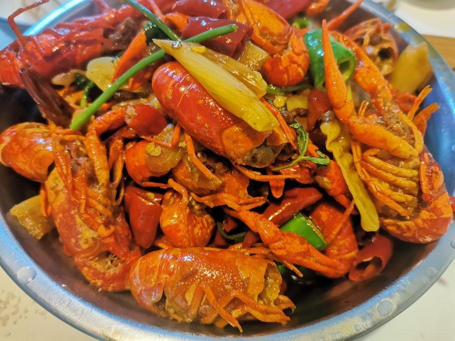 辣得跳🔥🔥辣卤小龙虾