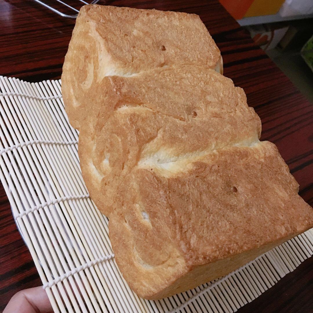 《Tinrry+》软绵绵的白吐司