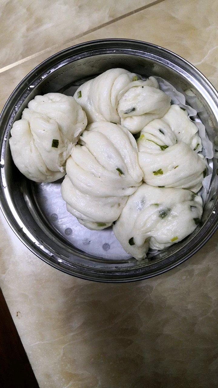 椒盐葱香花卷