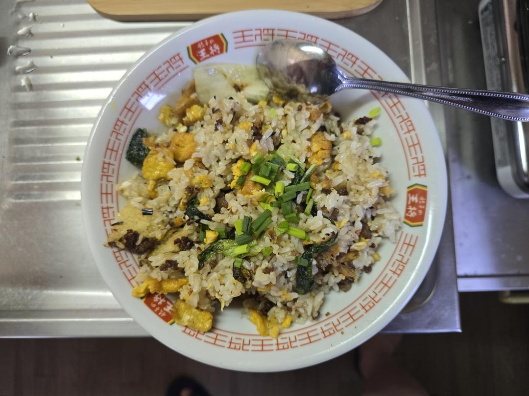 肉沫鸡蛋炒饭