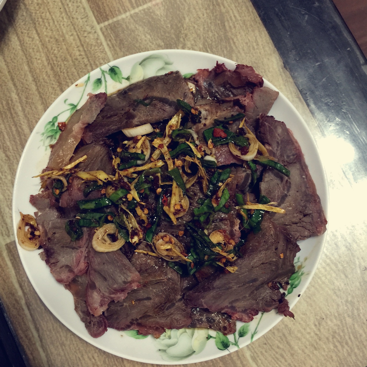 凉拌牛肉