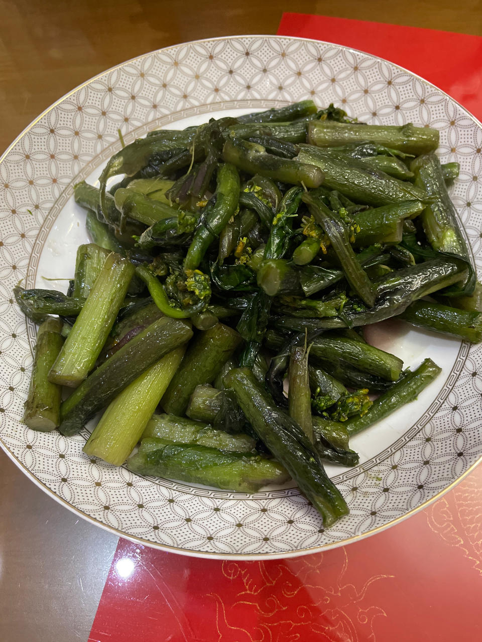 清炒红菜苔