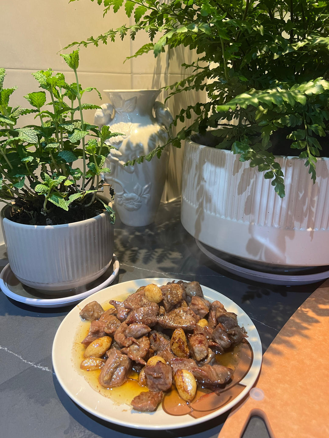 好吃到舔盘的蒜香黑椒牛肉粒
