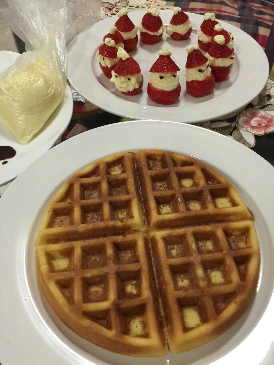 外脆内嫩的…华夫饼