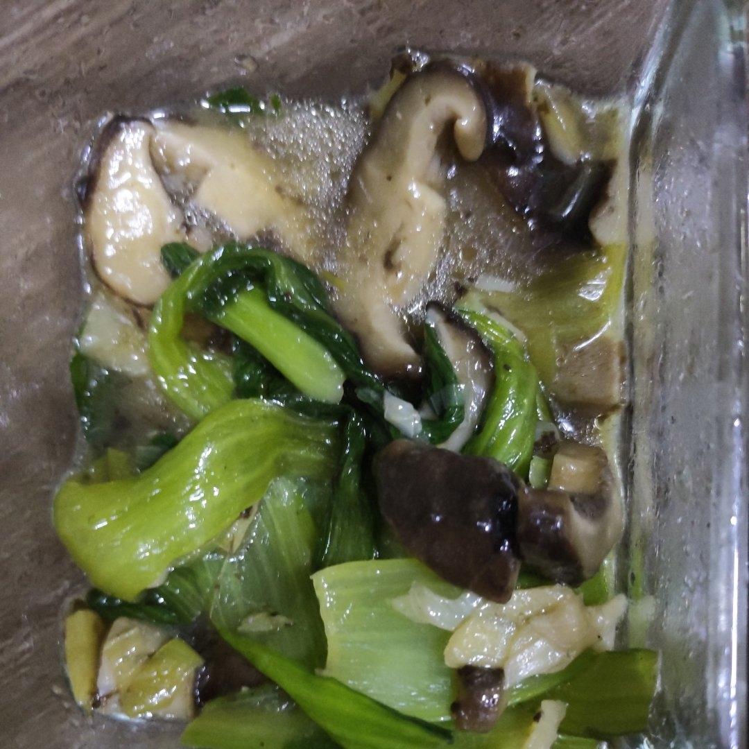 油菜炒香菇