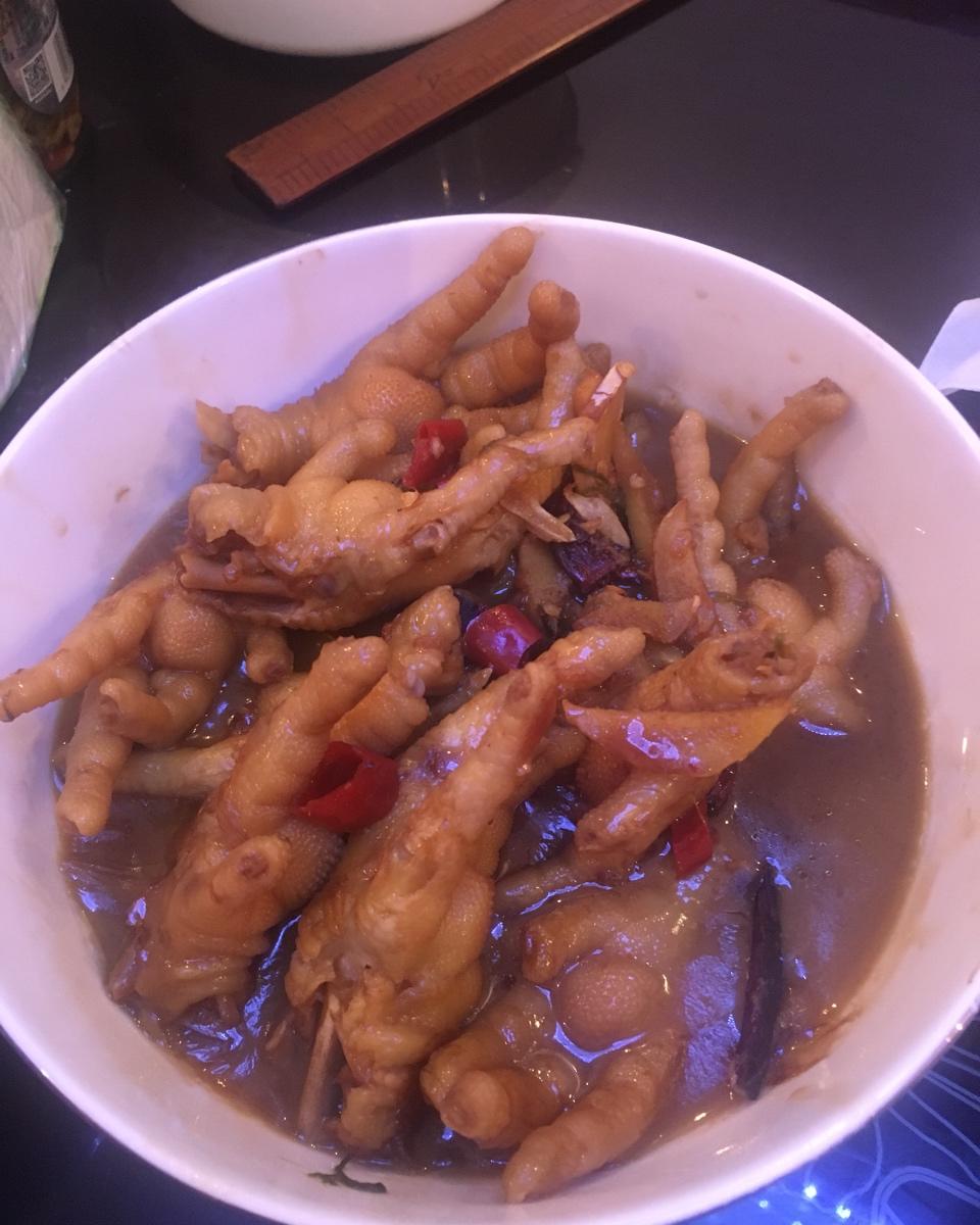 红烧鸡爪