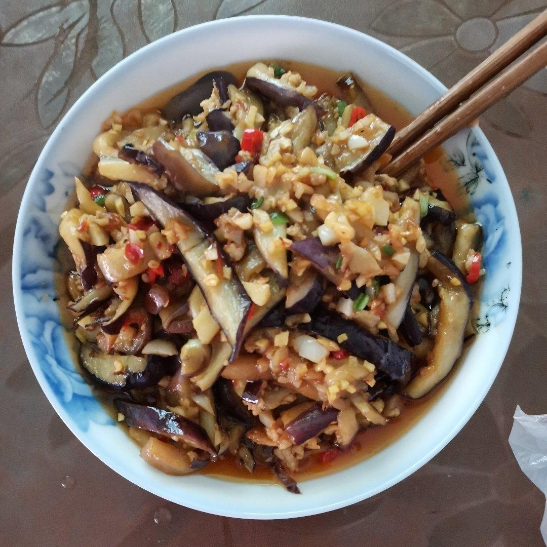 鱼香茄子是如此勾人，以至于连体重都不顾了！