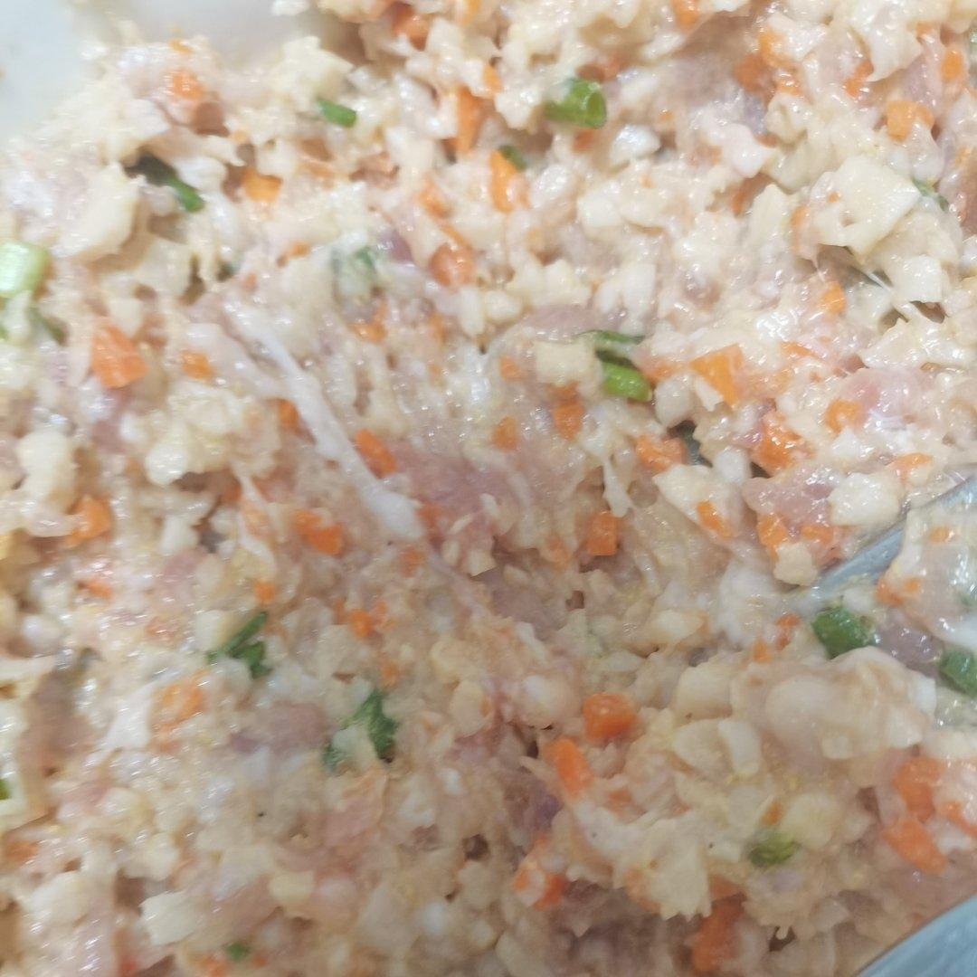 超级无敌好吃的猪肉莲藕馅饺子