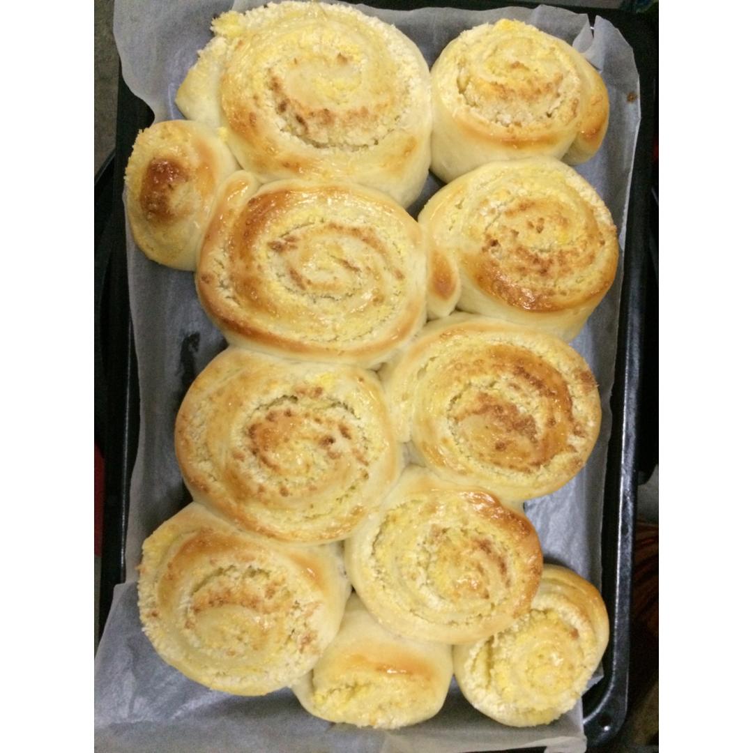 椰蓉面包卷
