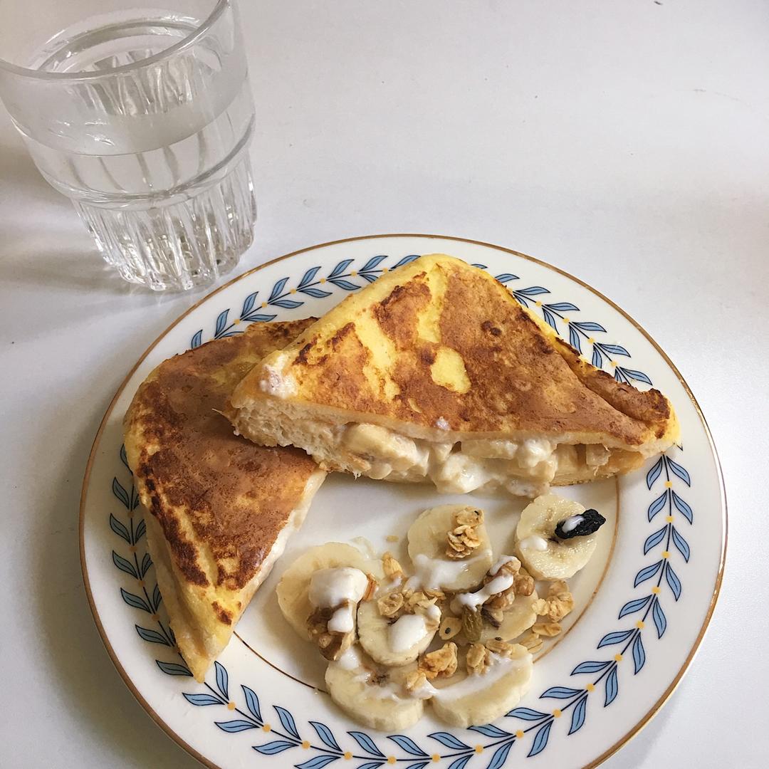 爆浆酸奶吐司——外脆里软 快手早餐