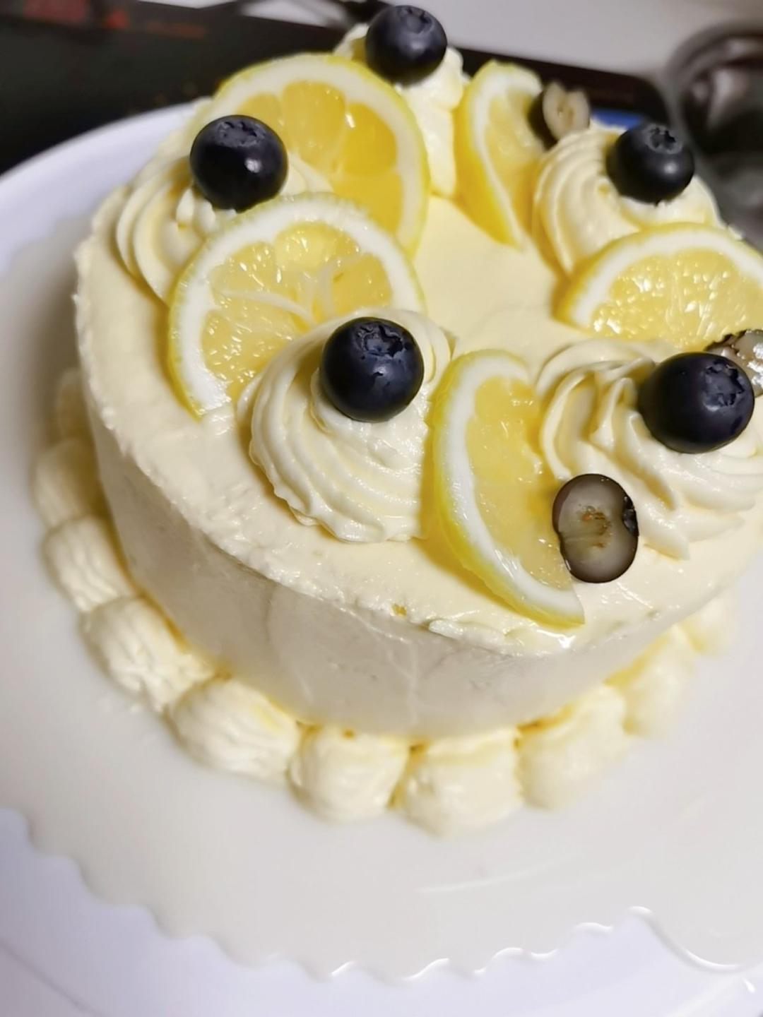 🍋日本YOKU MOKU の柠檬奶油戚风蛋糕