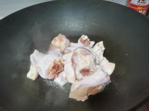 红烧鸡翅+鹌鹑蛋的做法 步骤4