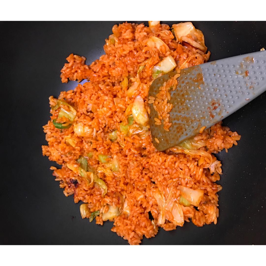 辣白菜炒饭