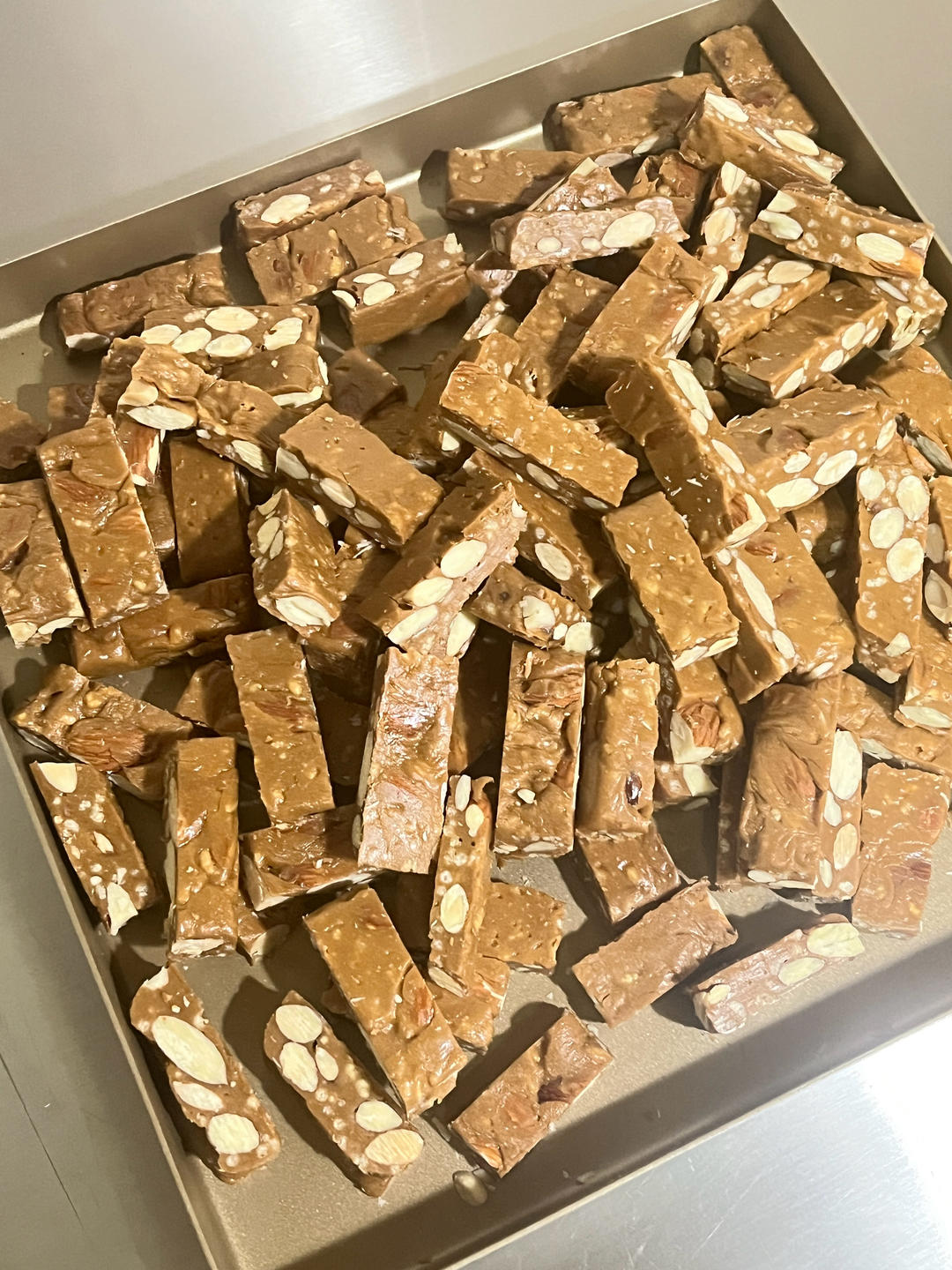 太妃糖180一斤？自己在家轻松制作，脆香不甜，好吃到停不下来！