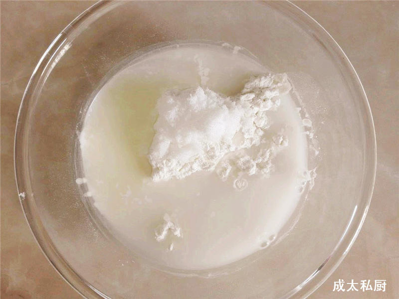 纯奶手撕吐司的做法 步骤1