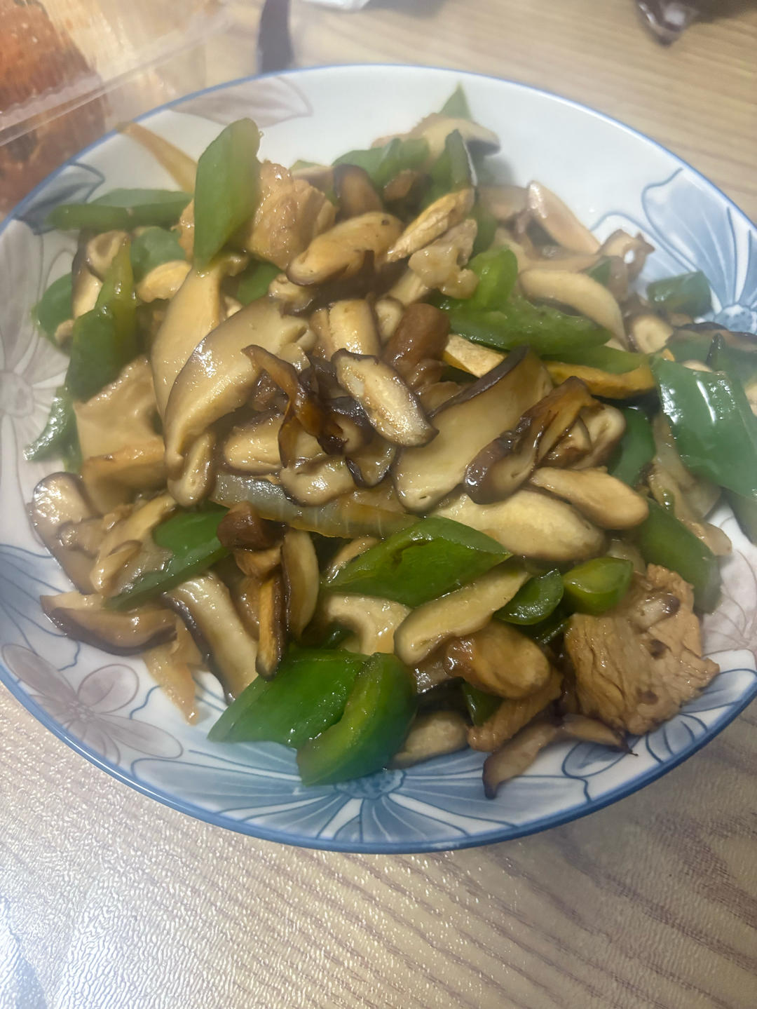 香菇炒肉｜贼香
