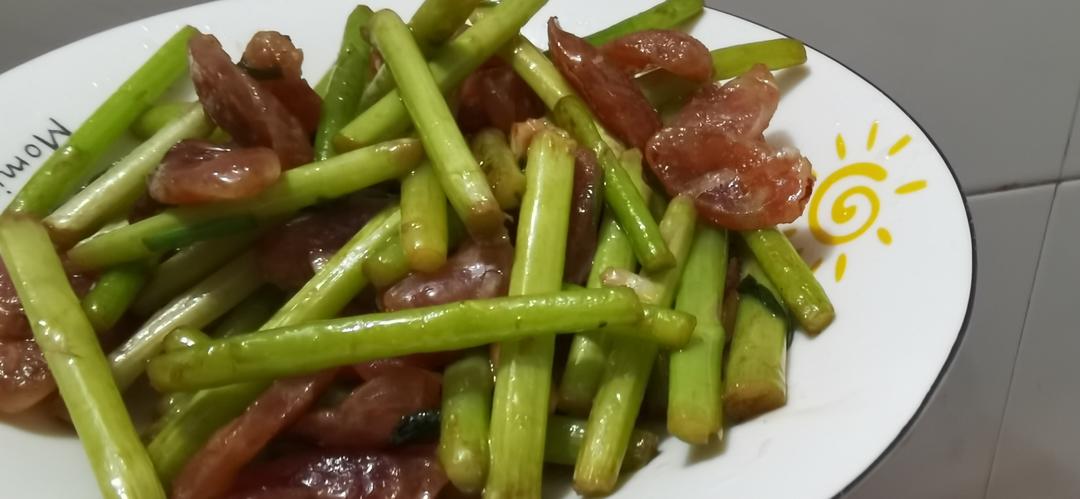 海鲜腊肠炒芦笋