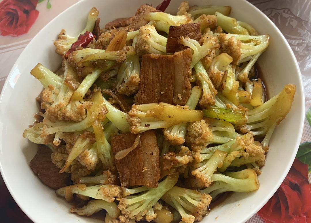 老丁的私房菜-干锅花菜