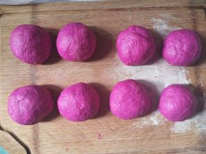 粉嫩的火龙果麻薯软欧面包的做法 步骤6