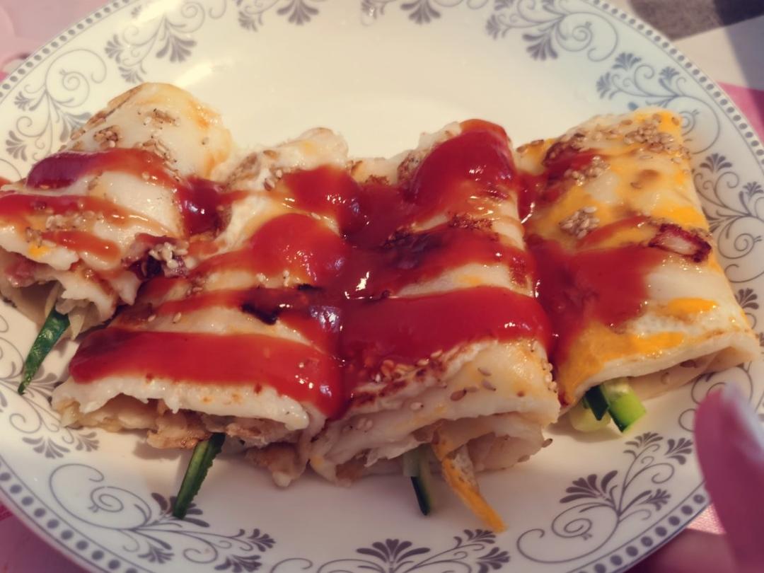 家庭版煎饼果子---快手健康早餐，利用家里现有材料