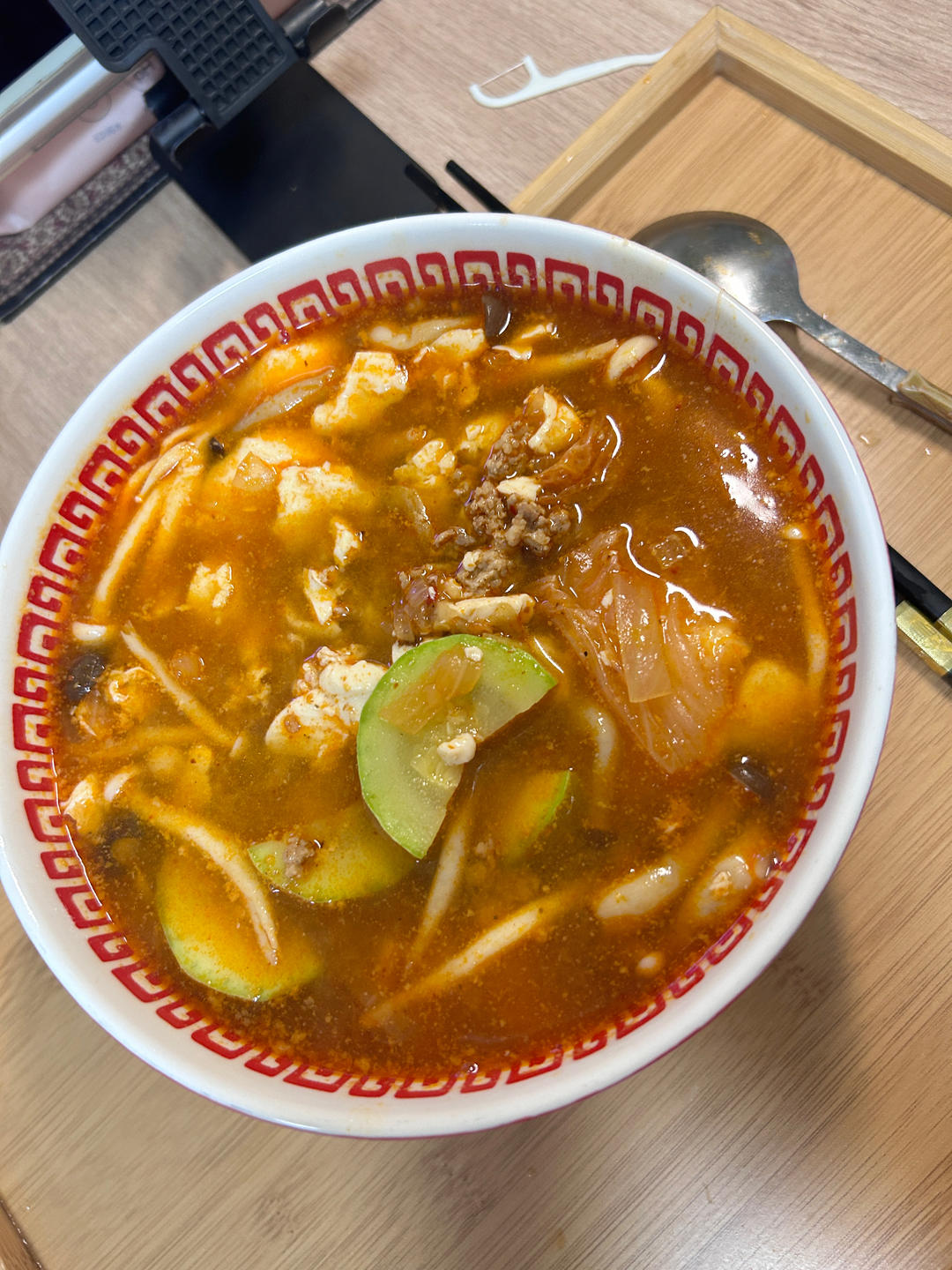 韩国大妈亲授— 韩式泡菜豆腐汤